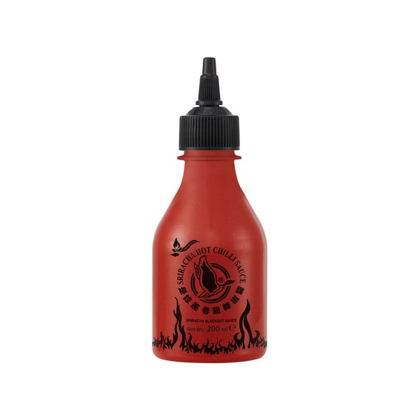 Sriracha-Chilli-Sauce-Black-Out-Flying-goose-200ml Sriracha čili omaka pikantna Black Out 200ml FLYING GOOSE - slika 1